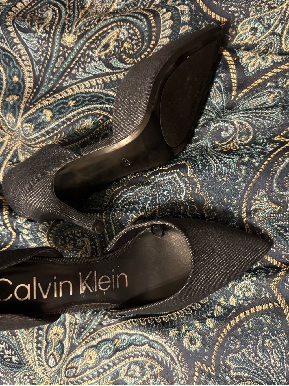 Calvin Klein Women's dark denim Pumps